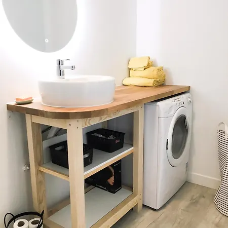 Charming Studio In The Heart Of Menton Exterior photo