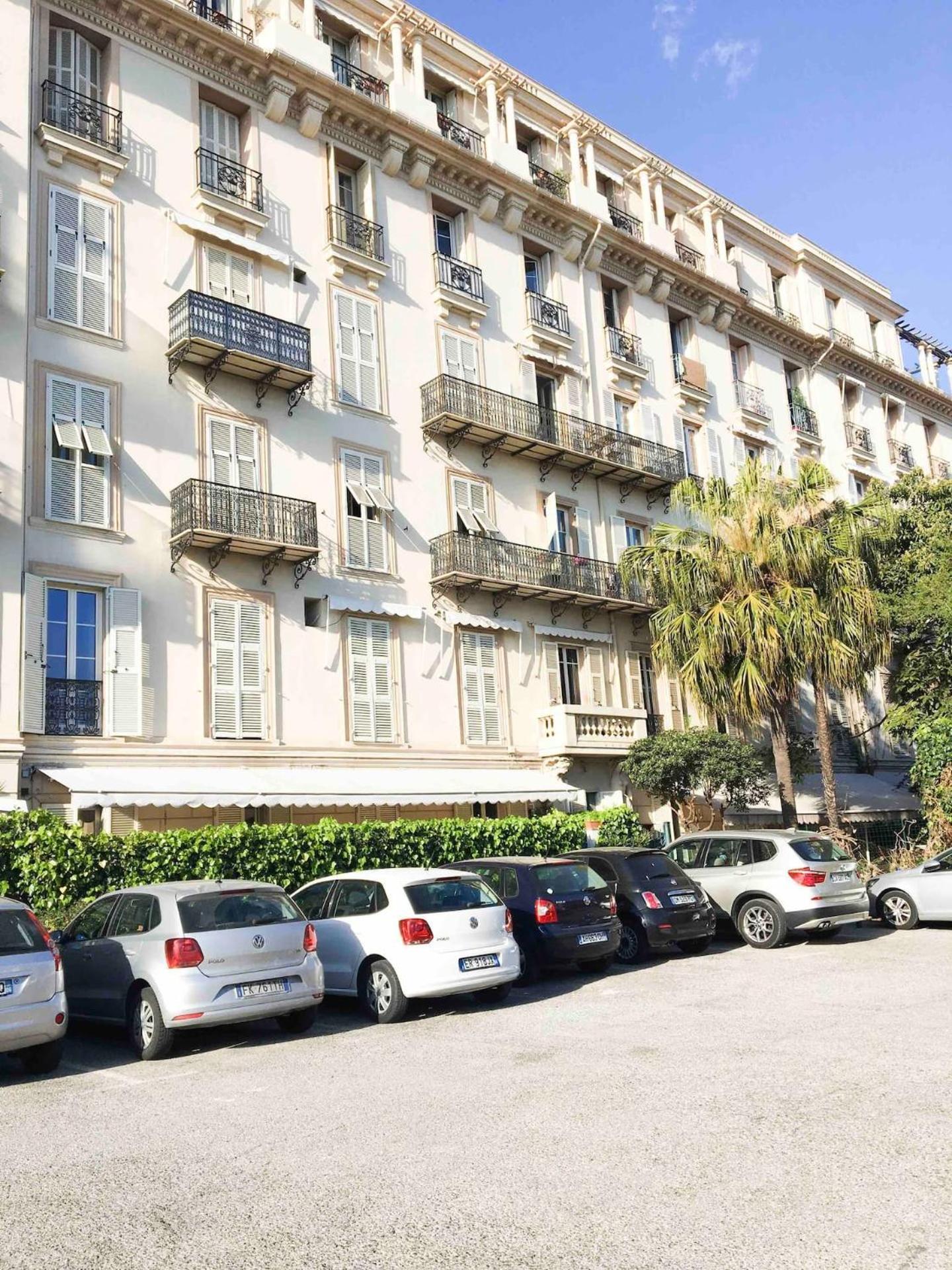 Charming In The Heart Of